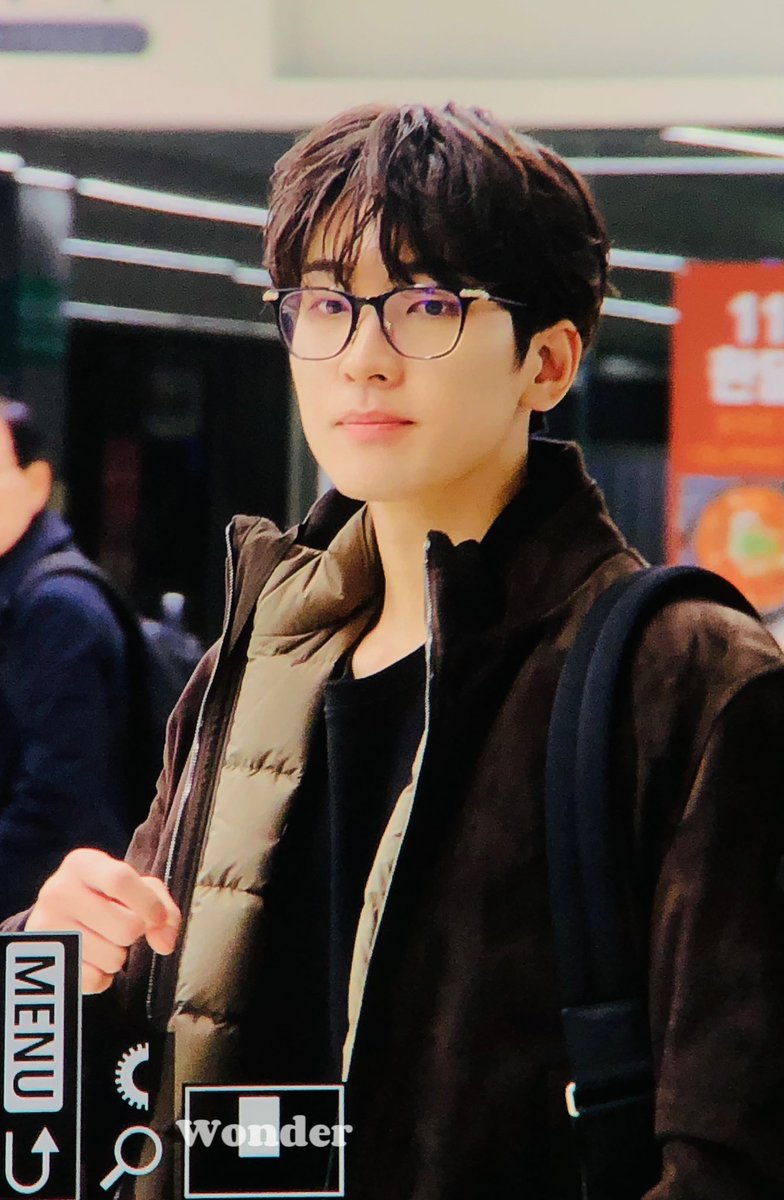 Wonder_ww717's tweet photo. 231111
#세븐틴 #SEVENTEEN #원우 #WONWOO #ウォヌ @pledis_17 https://t.co/x19ZJLViWk