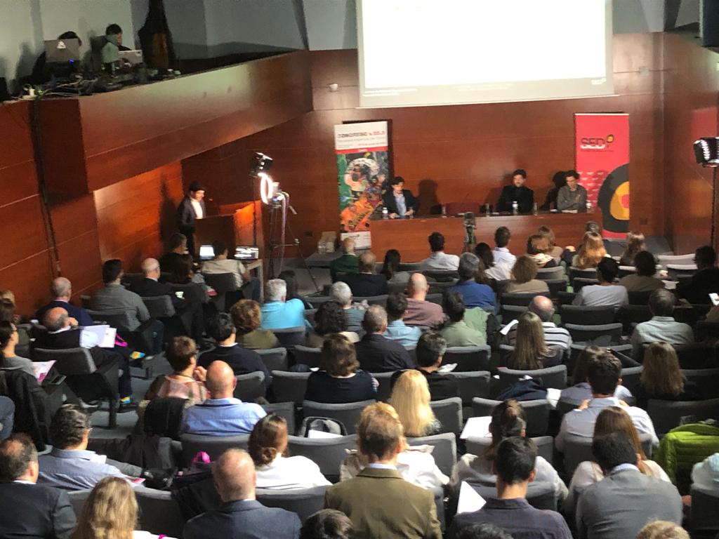 👉Prehabilitación y rehabilitación post tratamiento. Dr. Carlos Cordero
👉¿Con o sin leucos? Rol de los activadores en la eficacia clínica. Dr. Guillerme Ferreira-Dos Santos
Gran interés, debate e interacción en esta mesa multidisciplinar.
#MRegenerativaGTSED23