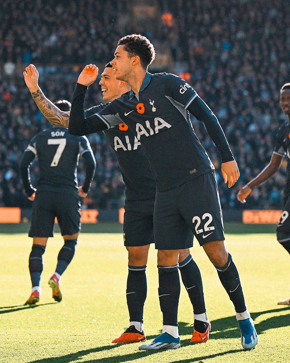 SpursOfficial's tweet photo. That's for you, @Madders10 🫶 https://t.co/UZhnNxyFWj
