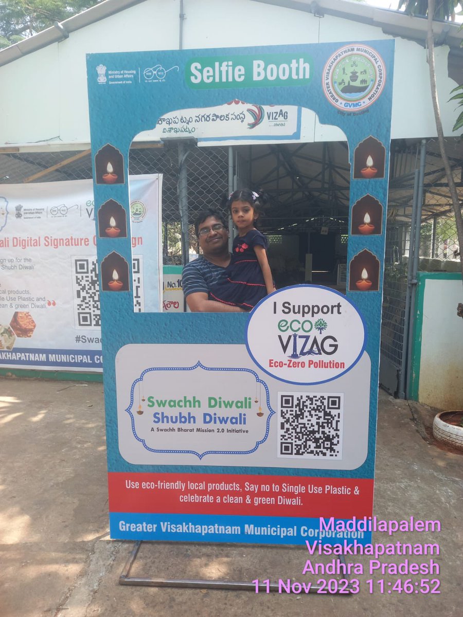 GVMC_VISAKHA's tweet photo. Selfie booth with the pledge of "Swachh Diwali Shubh Diwali" campaign at RRR Center, Ward 23, Zone 3.

#SwachhDiwali  
#VocalForLocal  
#EcoVizag  
#ISupportEcoVizag  
@AndhraPradeshCM  
@AudimulapSuresh 
@GHVKumariMayor 
@CDMA_Municipal 
@SwachhBharatGov 
@SwachhaAndhra 
@SwachSurvekshan  
@swachhbharat
@MoHUA_India 
@AmritMahotsav 
@pibvijayawada