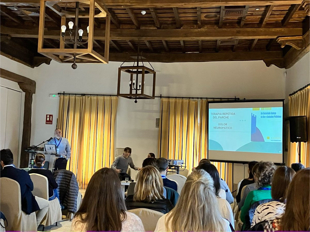 📌 Hoy en la XXVII Jornada Anual de la Sociedad Gallega de #Dolor y Cuidados Paliativos, el Dr. Javier Carceller comparte la evidencia sobre la terapia repetida con el parche tópico en el dolor neuropático localizado. 
🌍 Monforte de Lemos
#XXVIISGADOR <a href="/sgadolor/">SGADOR</a>