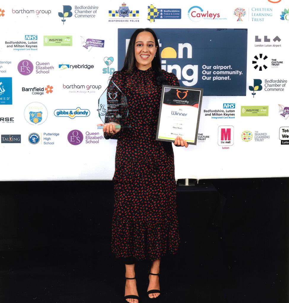 HerGameToo's tweet photo. CONGRATULATIONS π€©π
Please join us in congratulating our EDI Advisor, Hina Shafi, for picking up the Mark West award at Community Interest Lutonβs Community Awards 2023 last night! π
#CILuton #HerGameToo https://t.co/w6hCeIRyKl