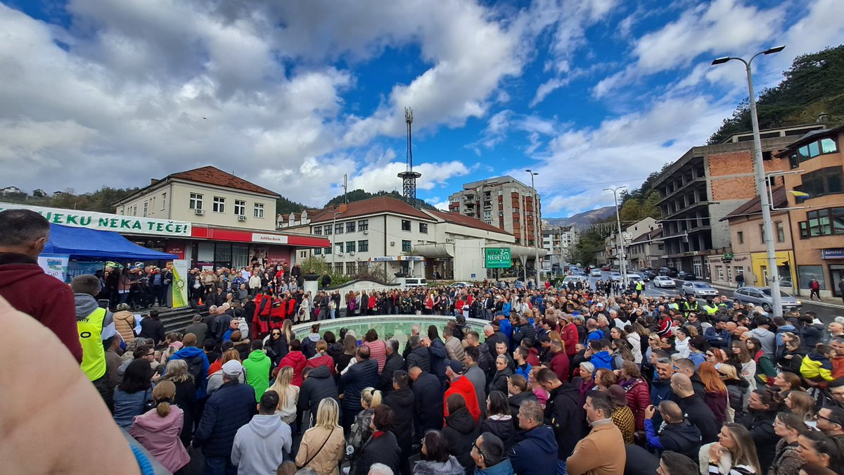 BerbicAzra's tweet photo. NERETVA NIJE SAMA 

#StopHEUlog 
#StopGornjiHorizonti 
#stopUpperHorizonts https://t.co/yDCJQgoced