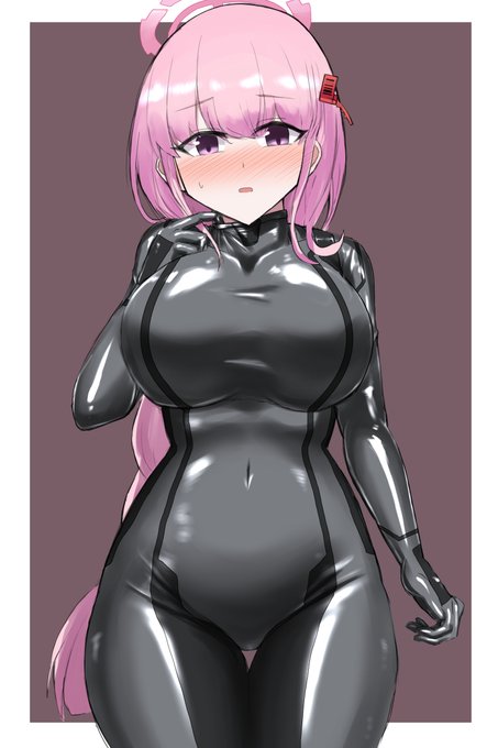 ぴっちりスーツを着せられるエイミ | 島鵜そりね #pixiv https://t.co/mhQ2Hu9cYx スーツ色違い差分入れて投稿しました 