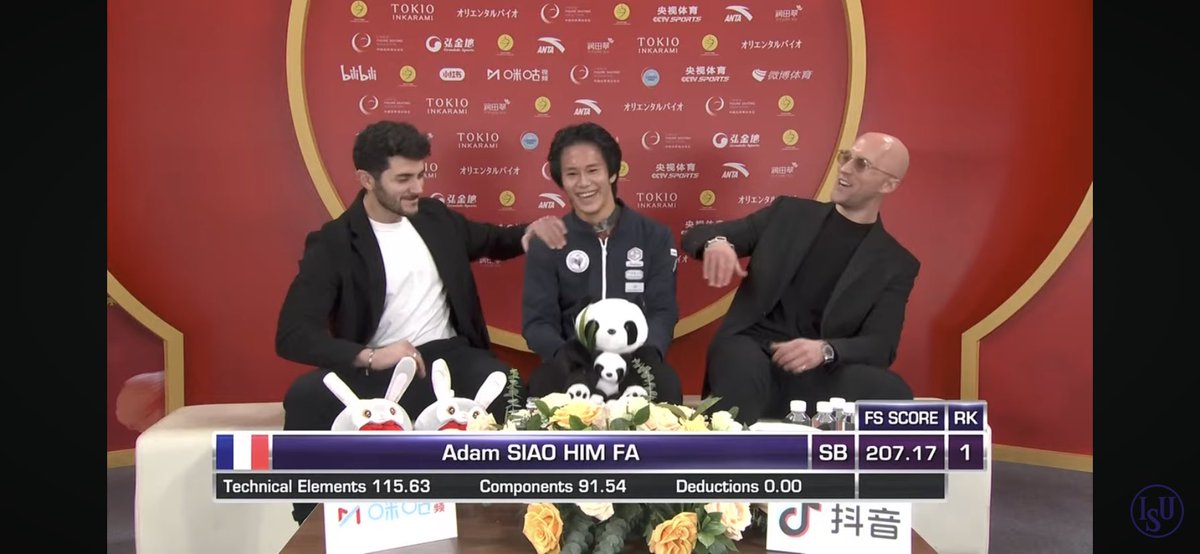 JannickStute's tweet photo. Patinage Artistique - Grand prix de Chine. 
Superbe programme long qui propulse Adam à la première place de son 2d Grd Prix .. Il accède ainsi à la finale qui aura lieu également en Chine (Beijing) 
Du 7 au 10 déc

@VilledeNice @cestrosi @MaRegionSud @CDOS06 @ffsportsdeglace https://t.co/iBXUngyzty