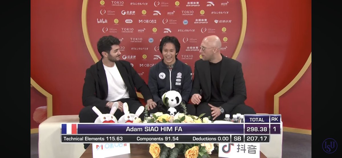 JannickStute's tweet photo. Patinage Artistique - Grand prix de Chine. 
Superbe programme long qui propulse Adam à la première place de son 2d Grd Prix .. Il accède ainsi à la finale qui aura lieu également en Chine (Beijing) 
Du 7 au 10 déc

@VilledeNice @cestrosi @MaRegionSud @CDOS06 @ffsportsdeglace https://t.co/iBXUngyzty