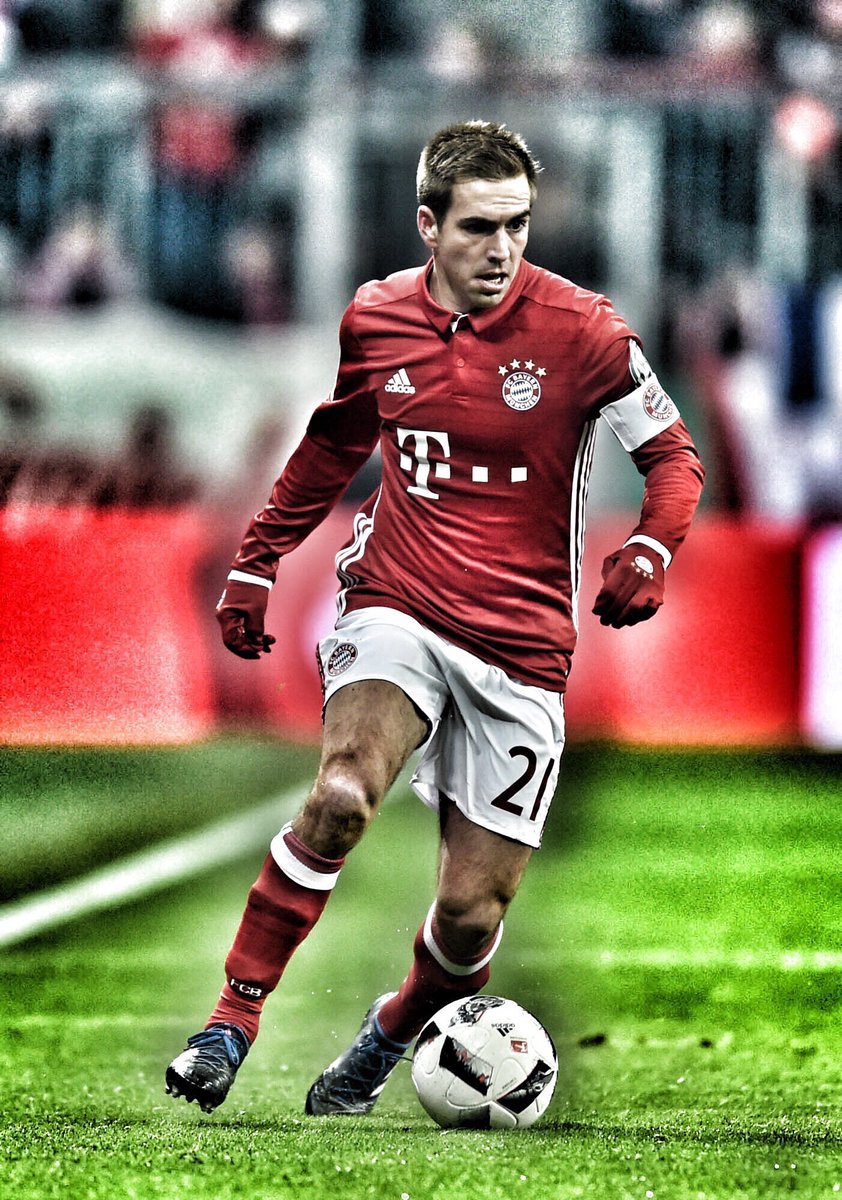 Footballtweet's tweet image. 🏴󠁧󠁢󠁷󠁬󠁳󠁿 Ryan Giggs: 963 games, 0 red cards
🇪🇸 Raul: 932 games, 0 red cards
🇪🇸 Andrés Iniesta: 717 games, 0 red cards
🇩🇪 Philipp Lahm: 652 games, 0 red cards
🏴󠁧󠁢󠁥󠁮󠁧󠁿 Gary Lineker: 647 games, 0 red cards

Respect. 🙌👏