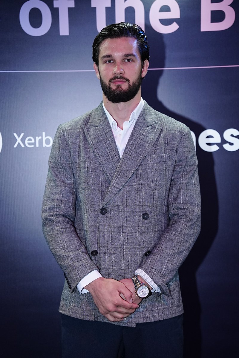 SabinaCreative's tweet image. Can anyone identify this gentleman who requested my camera crew take his photo? If you recognize him, please DM or tag him. I&apos;d love to share the raw files, as I won&apos;t be storing them on our data system. Thanks! 😊 @Cardano_CF @InputOutputHK #CardanoSummit2023 #CardanoCommunity