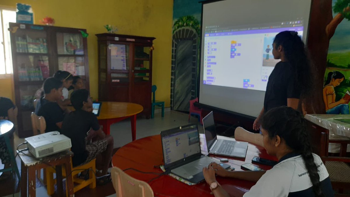 stemuplk's tweet image. CoderDojo @ Badulla Public Library, Badulla District - November, 2023
#lka #codeorg #CoderDojo #SLTMOBITEL #STEMUP
