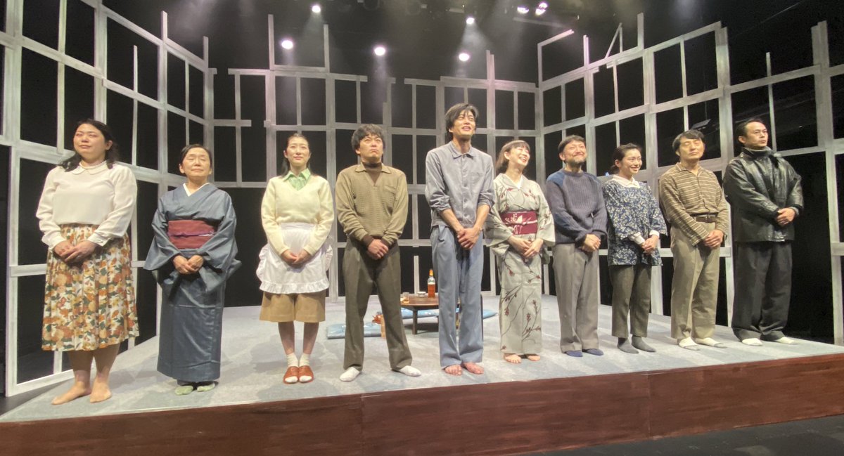 先日

#光への道は遠く 
『好男子の行方-三億円事件-』
『夜明け前-吉展ちゃん誘拐殺人事件』
観劇してきました。

どちらも凄く見応えあって楽しめました。
演じてた皆さんが凄すぎて憧れます。
劇場から出てもしばらく震えてました。

すみだパークシアター倉にて15日までです。