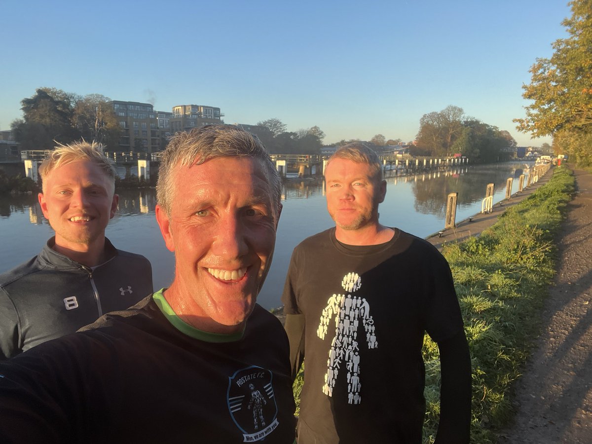 Great morning for it with @grantmccann11 & @MatHawkhead 🏃‍♂️☀️🌁