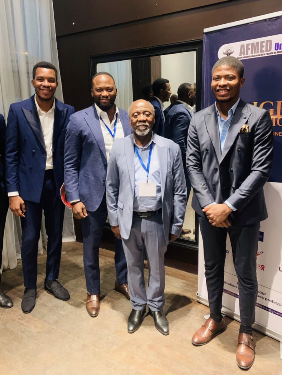 santequiz1's tweet photo. C’est dans une ambiance conviviale que nous avons clôturé le 11ème congrès de l’@AfmedUnikin 
Merci au Prof Dr Sulu psy d’honneur
Merci au Dr @ArnoldSulu 

La soirée #SEA en téléchargement 

@CentreNganda @holenns @MTamfum @rogerkamba @DeniseNyakeru @cncsurdc1 @FondationDNT https://t.co/FXzgF94ZQ3