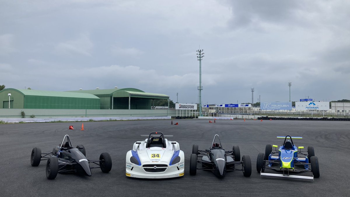CartisRacing's tweet photo. 今年度3回開催しましたフォーミュラスクール
多くの方にご参加頂きありがとうございました！

参加者の皆さんの表情から、フォーミュラの楽しさを知っていただけたことと思います！

これからも皆様に満足いただけるようなイベントを開催していければと思っています！ https://t.co/5Mh8hv84IY