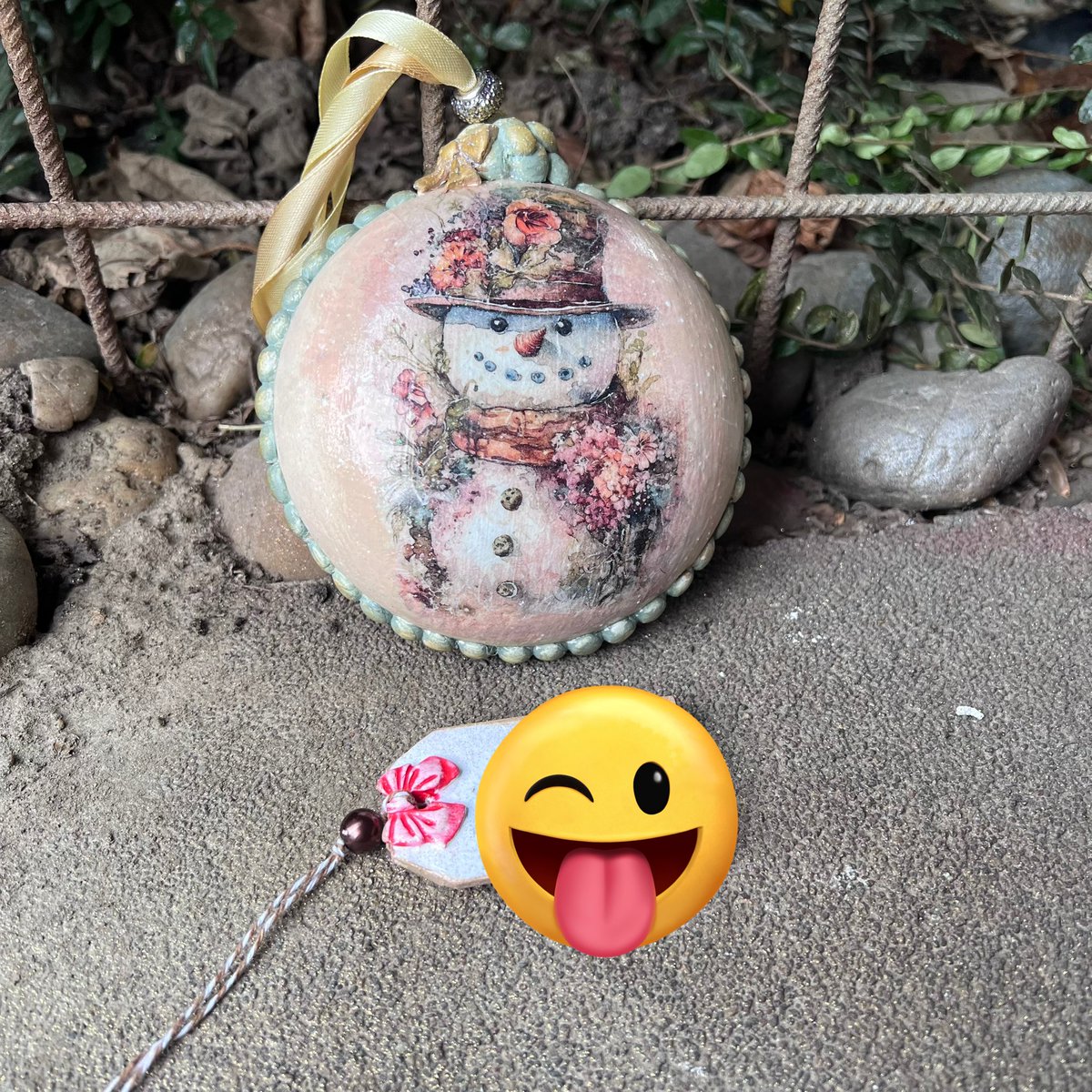 TapsikDesign's tweet image. My YouTube channel crossed 1k subs! #1kcreator goo.gl/VptRDI