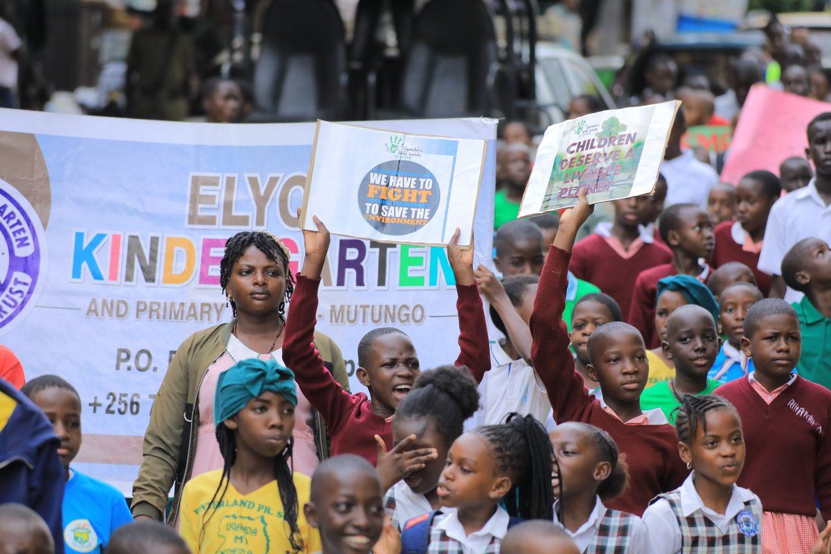 RihamUG's tweet photo. We would like to applaud the work being done by @LilGreenHandsUg and all its other partners in ensuring that our children learn about the need to conserve our environment for a better future. #ClimateChangeMarch https://t.co/IMDthSKBwf