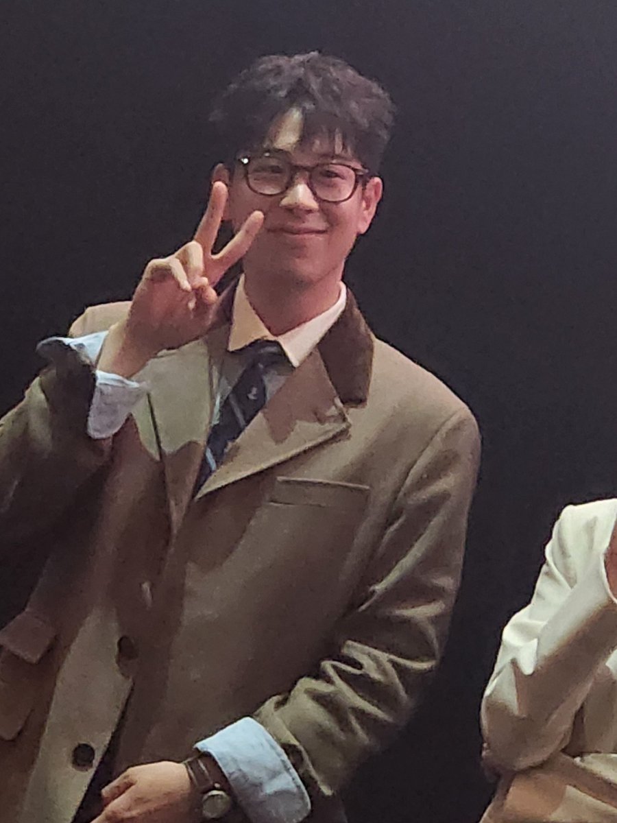 pyotopolio's tweet photo. 표지훈 세상에서 제일 귀여움 https://t.co/Q9UAZFCOW8