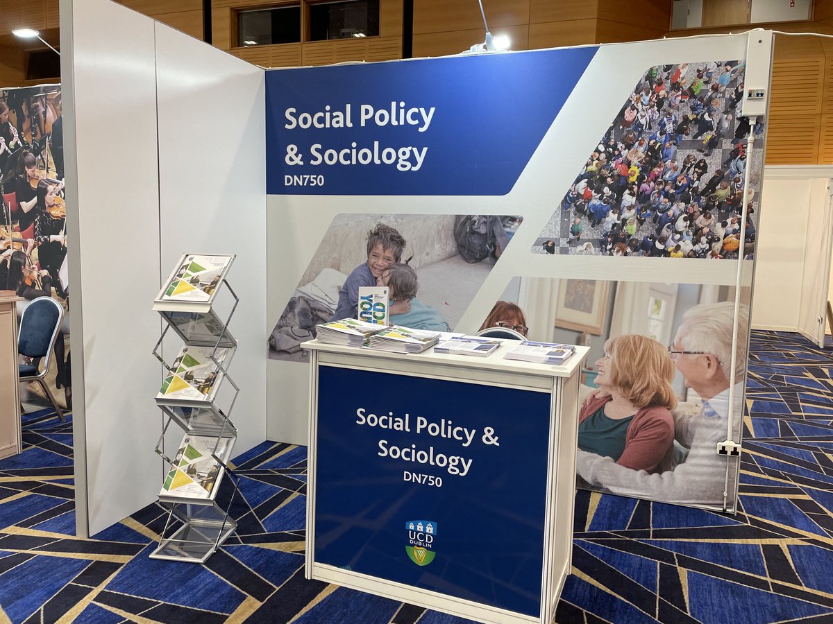 UCDSocialPWJ's tweet photo. We are ready to welcome you all today ⁦@ucddublin⁩ #OpenDay 😍😍😍 #DN750 #DN700 ⁦@ucdsocscilaw⁩ https://t.co/gRKiX6gCJ9