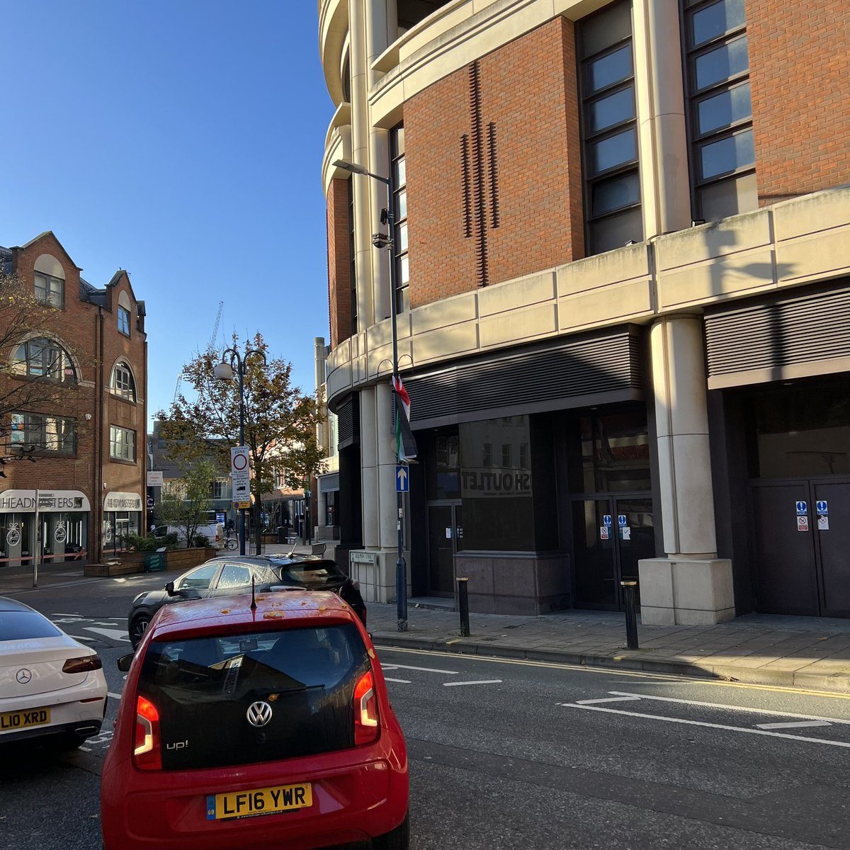 Surbitonite tweet media