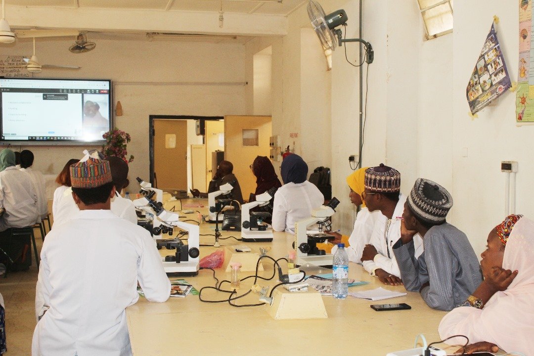 How sweet to see the faces of these budding biology teachers glaring with joy and the fire to apply all the skills learnt in the classroom. We
<a href="/droso4nigeria/">QueenR</a>  are thankful
 <a href="/Camret_udus/">CAMRET, UDUS, SOKOTO</a>  <a href="/FlyBaseDotOrg/">FlyBase</a> 
#droso4nigeria23