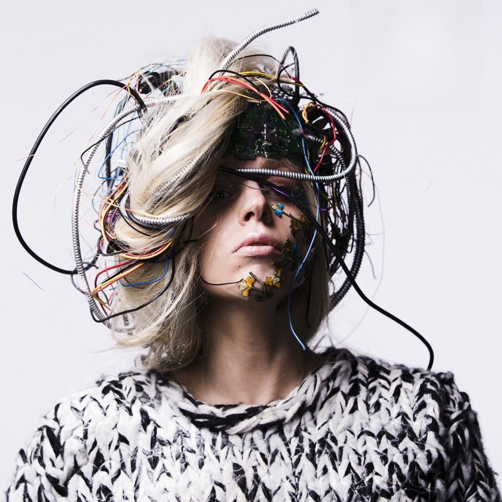 kortus10's tweet photo. Outtakes from the Inez &amp; Vinoodh photoshoot for ARTPOP

#ARTPOP10 https://t.co/8eYQi8TcIJ