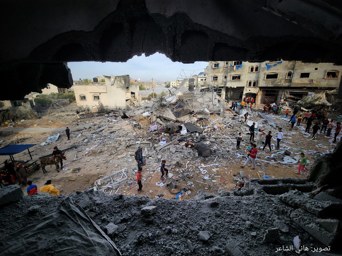 Timesofgaza's tweet photo. The lsraeli aggression on Gaza Strip continues for the 36th consecutive day, November 11th. https://t.co/ydePBHQqd7