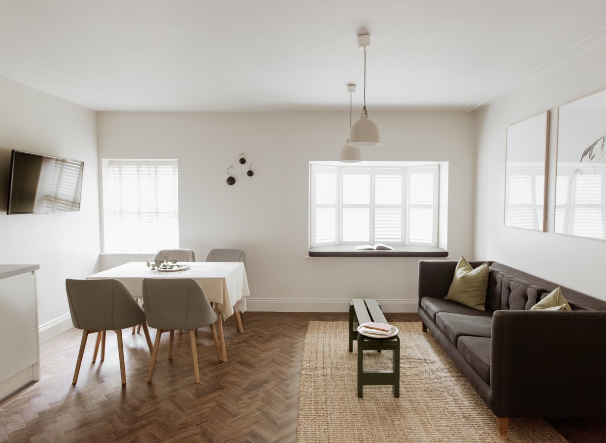 Hideout Hotel Hull tweet media