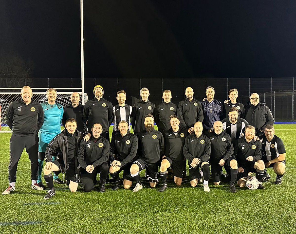 nmvafc35s's tweet photo. #Invincibles 🏁🏴🏳 https://t.co/AvOtshqy5s