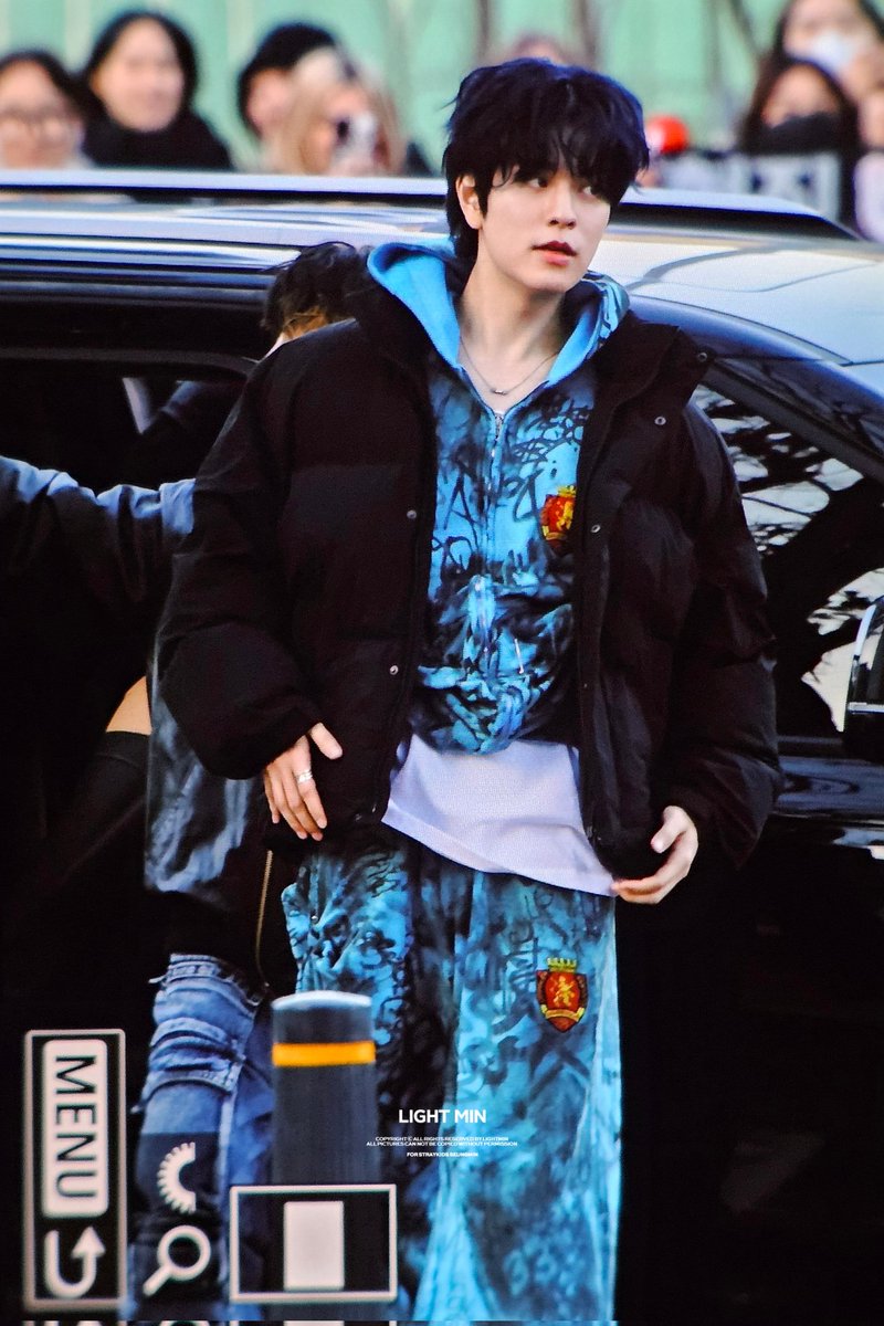 231111 전신🥹🥹
#스트레이키즈 #Straykids #승민  #seungmin