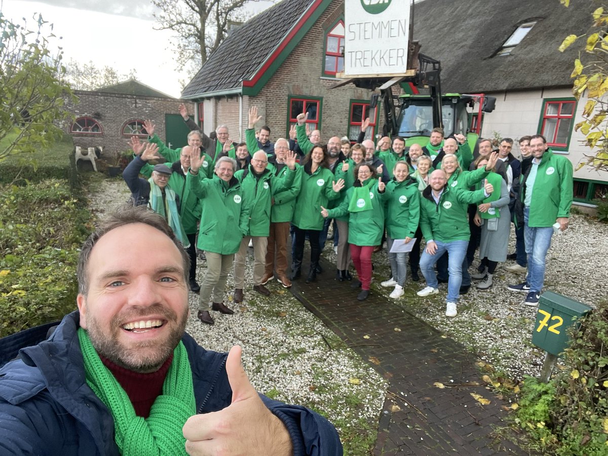 Een hele goedemorgen! 

Aftrap van de campagne met <a href="/CDA_Leiden/">CDA Leiden</a>, <a href="/CDAVoorschoten/">CDA Voorschoten</a>, <a href="/CDAWassenaar/">CDA Wassenaar</a>, <a href="/CDALeiderdorp/">CDA Leiderdorp</a>, <a href="/cdaoegstgeest/">CDA Oegstgeest</a> en CDA Zoeterwoude. 

#EenFatsoenlijkLand #teamCDA