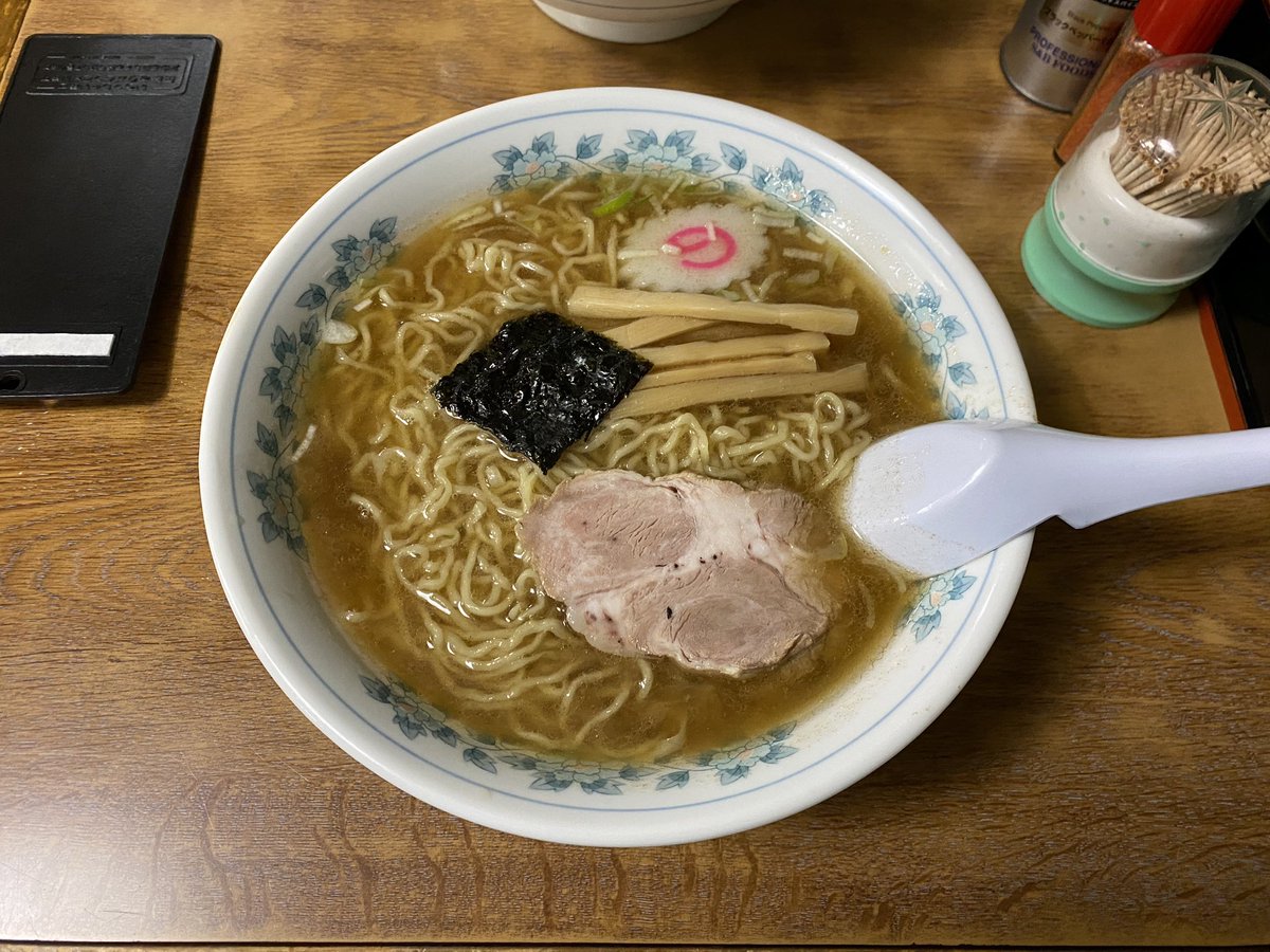 ⁡初米沢ラーメン！
⁡支那そば 熊文
出てくるの早いし閉まるのも早い笑

⁡#バイク好きと繋がりたい⁡
#写真好きな人と繋がりたい ⁡⁡⁡
⁡#いくぜ東北
⁡#上杉神社
⁡#全国護国神社巡り 
⁡#御朱印ライダー
⁡#米沢駅市
#ラーメン
⁡#山形観光
#大人の休日