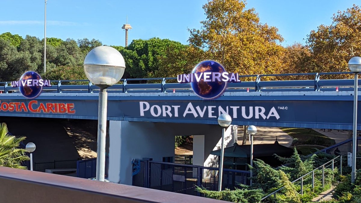 Here's What The Future Entrance For Universal PortAventura Would Look Like:

(Original Photo By @deparqueaparque And Edited By Me)

#UniversalPortAventura #PortAventuraWorld #UniversalStudios #PortAventura