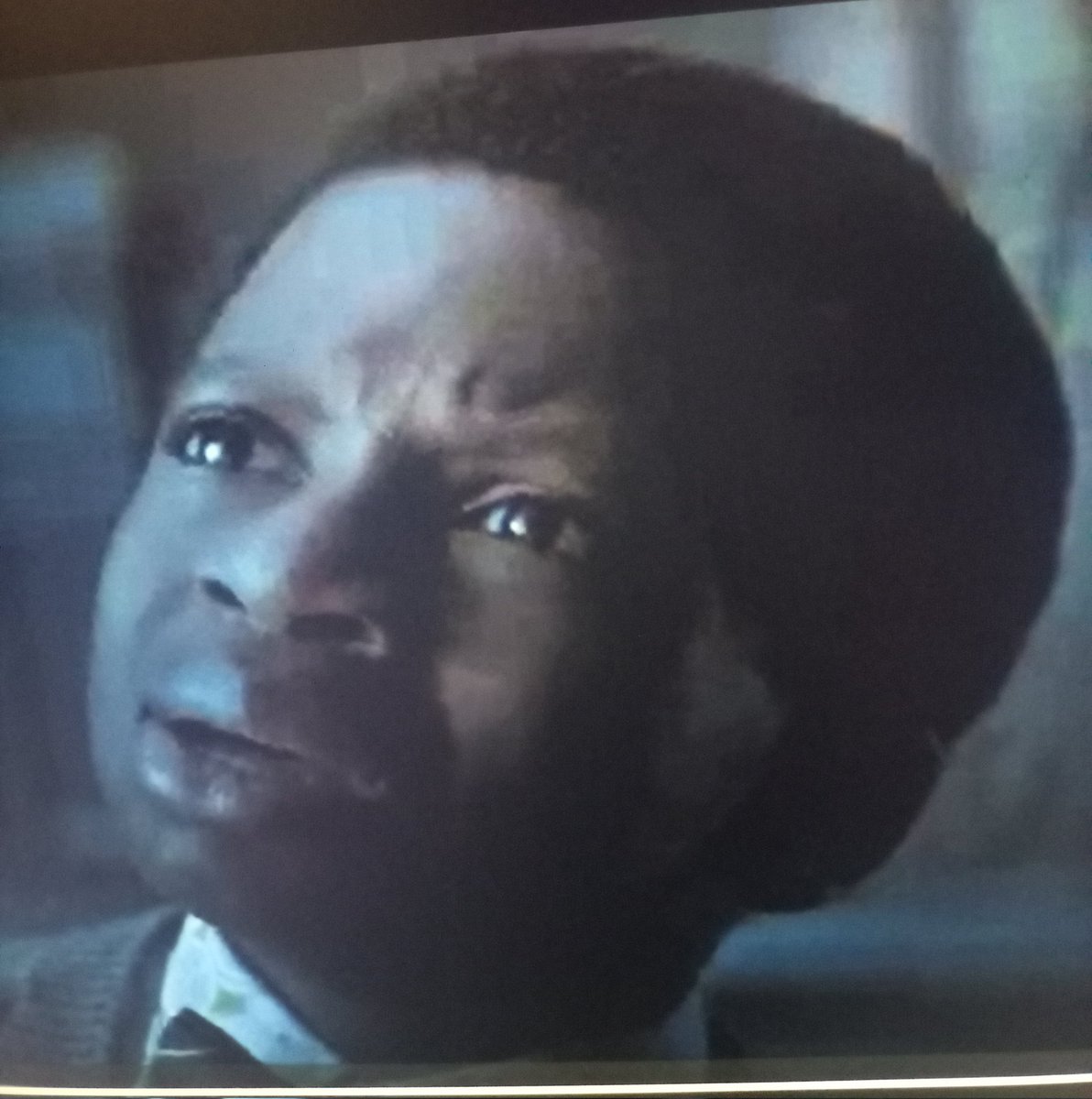 A-A-R-🧶-N tweet media