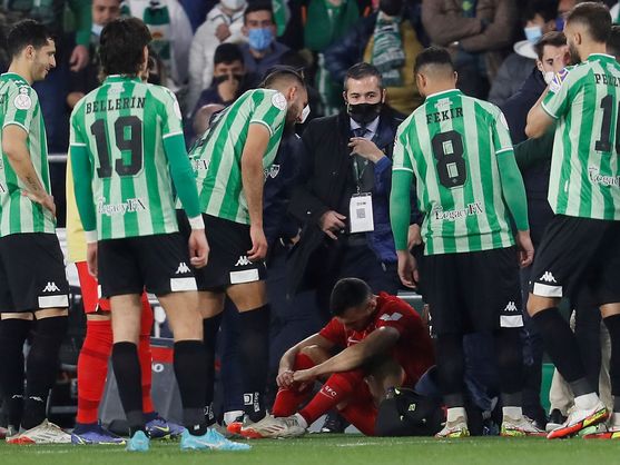 Pepelias17_'s tweet photo. 🟢🔴La victoria del #RealBetis en derbi copero de enero de 2022 dejó muy tocado al #SevillaFC 

🔴Por el club nervionense han pasado cuatro entrenadores desde entonces y el porcentaje de victorias en los 98 partidos siguientes ha bajado casi a la mitad (del 61% al 32%), mientras que el de derrotas ha subido casi al doble (del 17% al 33%)

🟢Pellegrini ha mejorado el balance de victorias del club verdiblanco del 45% al 48% y ha disminuido el de derrotas del 32% al 25% en este periodo

https://t.co/NHBJeG7EV6