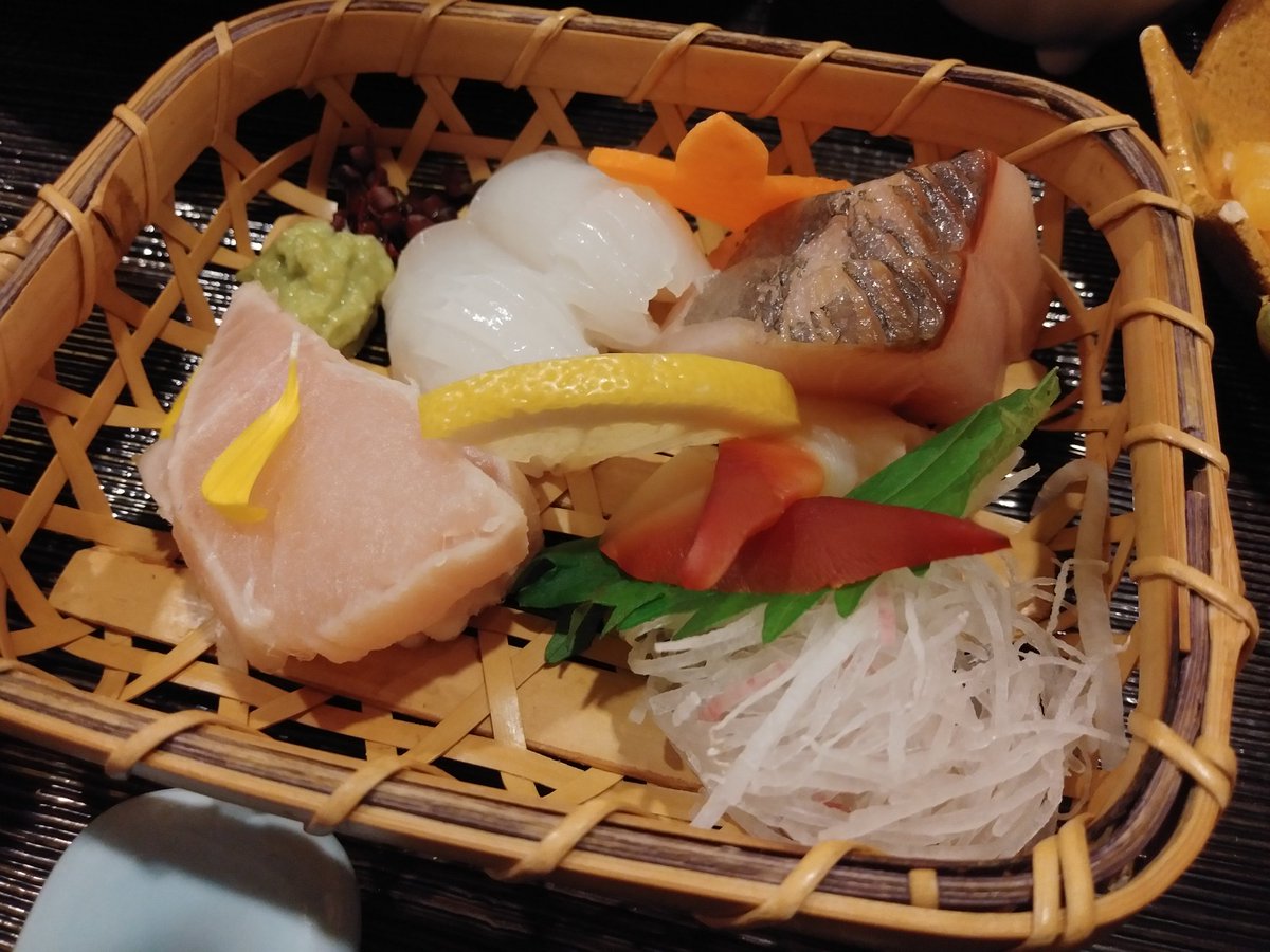 琵琶湖温泉旅行🌊
近江牛とかお魚とかとても美味しい✨ 