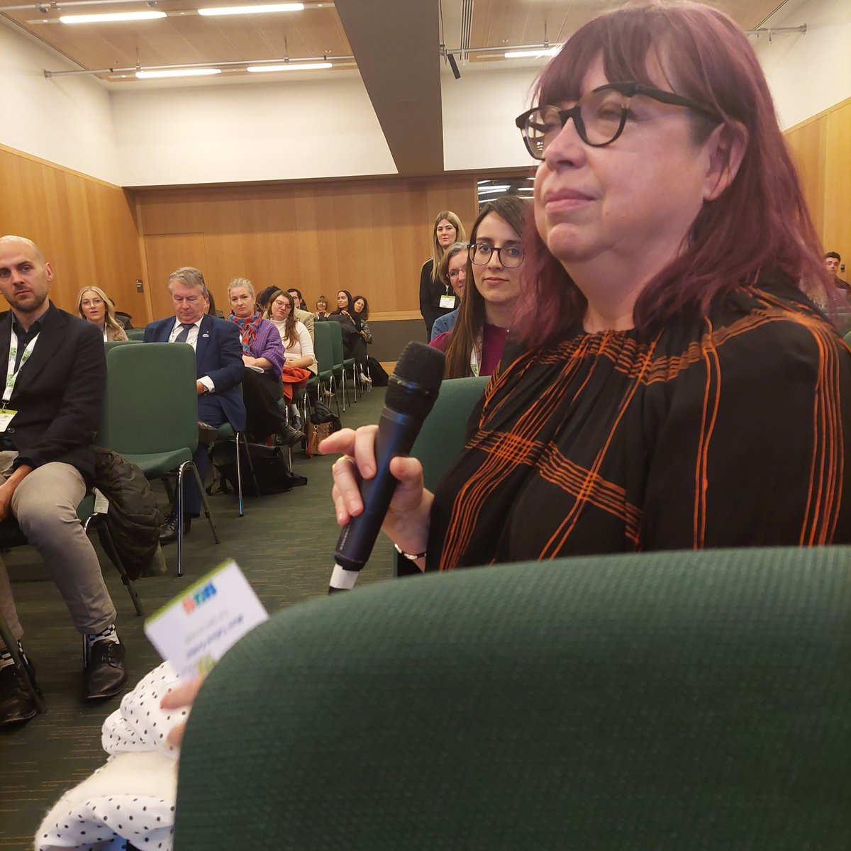 EPHA_EU's tweet photo. Rich debate with the audience on the effectiveness of food marketing regulations, power imbalances, and the reason why EU nutriscore proposals have been stalled.
Conclusion we need to advocate more & better to the EC, the EP, & national Governments.
#EPHC23 #FoodEnvironments https://t.co/RasELX11TL