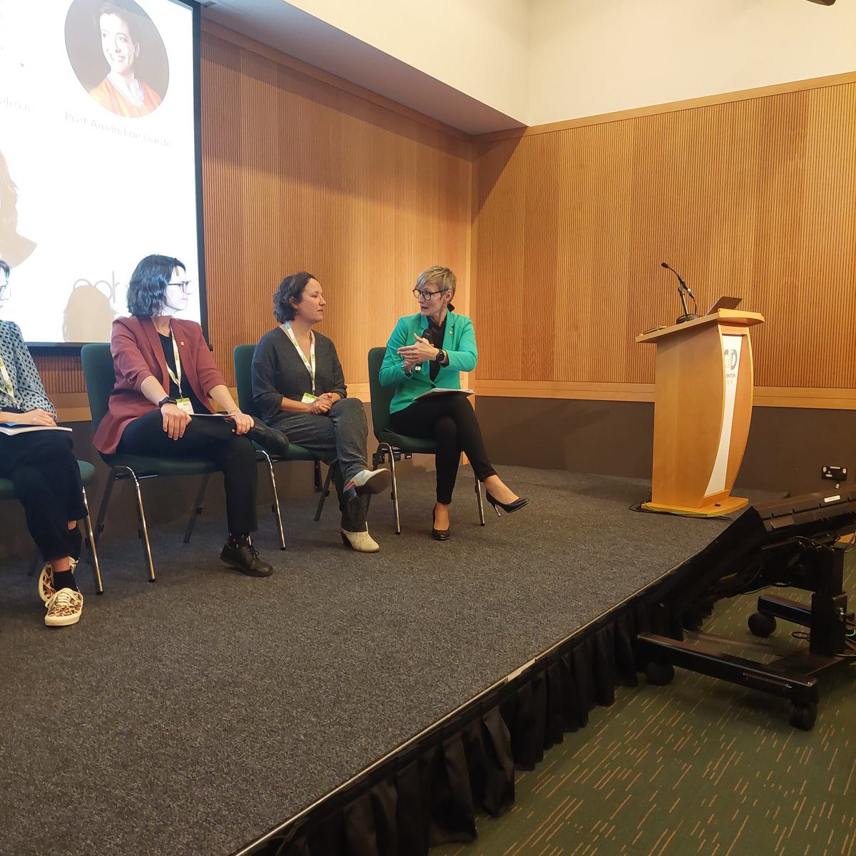 EPHA_EU's tweet photo. Rich debate with the audience on the effectiveness of food marketing regulations, power imbalances, and the reason why EU nutriscore proposals have been stalled.
Conclusion we need to advocate more & better to the EC, the EP, & national Governments.
#EPHC23 #FoodEnvironments https://t.co/RasELX11TL