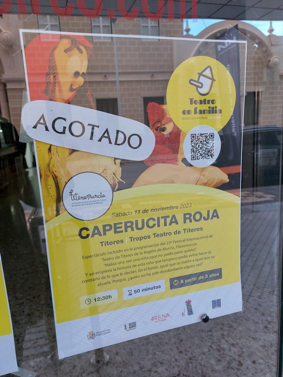 ¡Ya estamos aquí! Nos vemos a las 12:30h 🙃🎭
#troposteatro #troposteatrodetíteres #troposteatrodetiteres #Teatro #Cultura #titeremurcia #Noviembre #November
