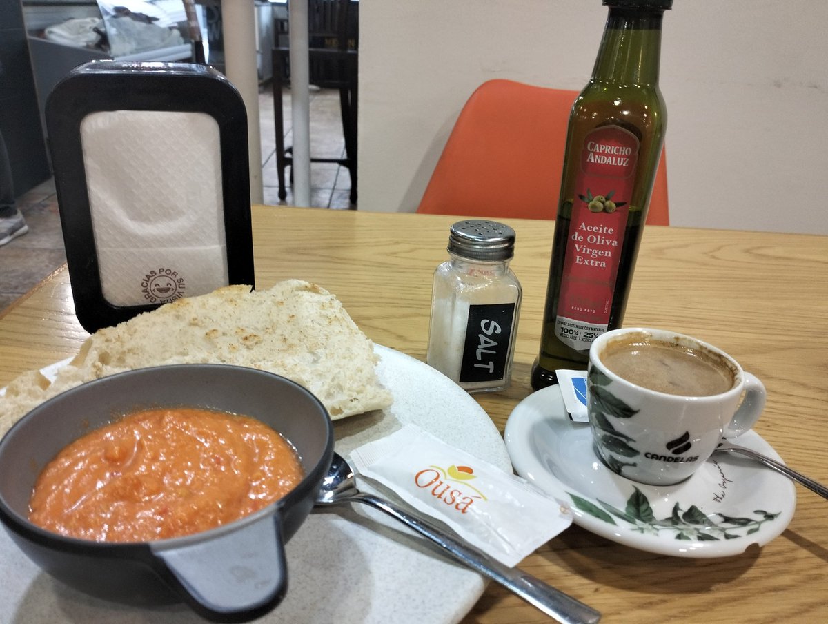 VecinaMaja's tweet photo. Hoy, #Desayunando en #Ousa en la c/ San Isidro al lado de la Gran Vía de #Majadahonda https://t.co/ExRTgymh3J