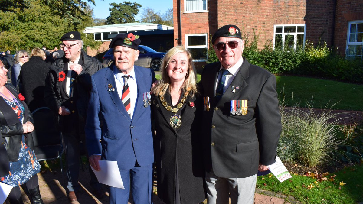 BlabyDC's tweet photo. Veterans, leaders and civil servants gathered yesterday at the Memorial Gardens outside the Council Offices for our Remembrance ceremony. 
There were speeches from both the Leader and the Chair of the Council, and a two-minute silence was held at 11am.
We will remember them 🌹 https://t.co/XjeqreKHrr