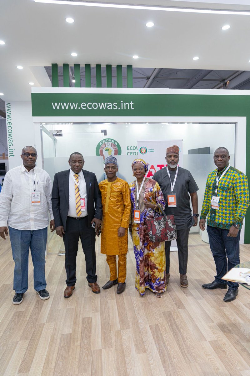 LunguAmos's tweet photo. ECOWAS engages Investors as Intra-African Trade Fair #IATF2023 enters Day 2 in Cairo. #ECOWAS_CEDEAO 

November 10, 2023
Cairo, Egypt https://t.co/pm0gK4mDAk