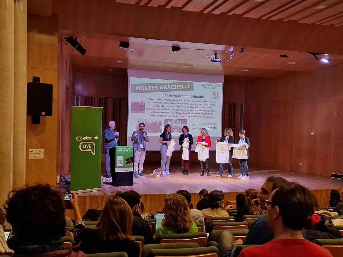 Monica_MorenoMM's tweet image. Gràcies...Gracias...Thank you!!!
#microbitlivebarcelona #microbitLIVE
@microbit_edu @SistemaTHEAD