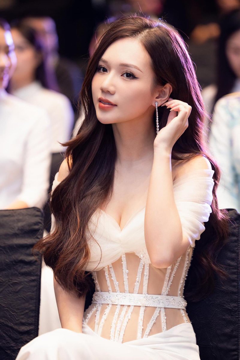 Ngọc Anh tweet media