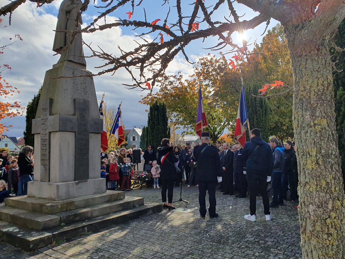 @44transmissions 
#Dorlisheim 
#VotreHistoireNotreHistoire 
#11Novembre 
#Devoiredememoire
#CentAnsDeLaFlamme