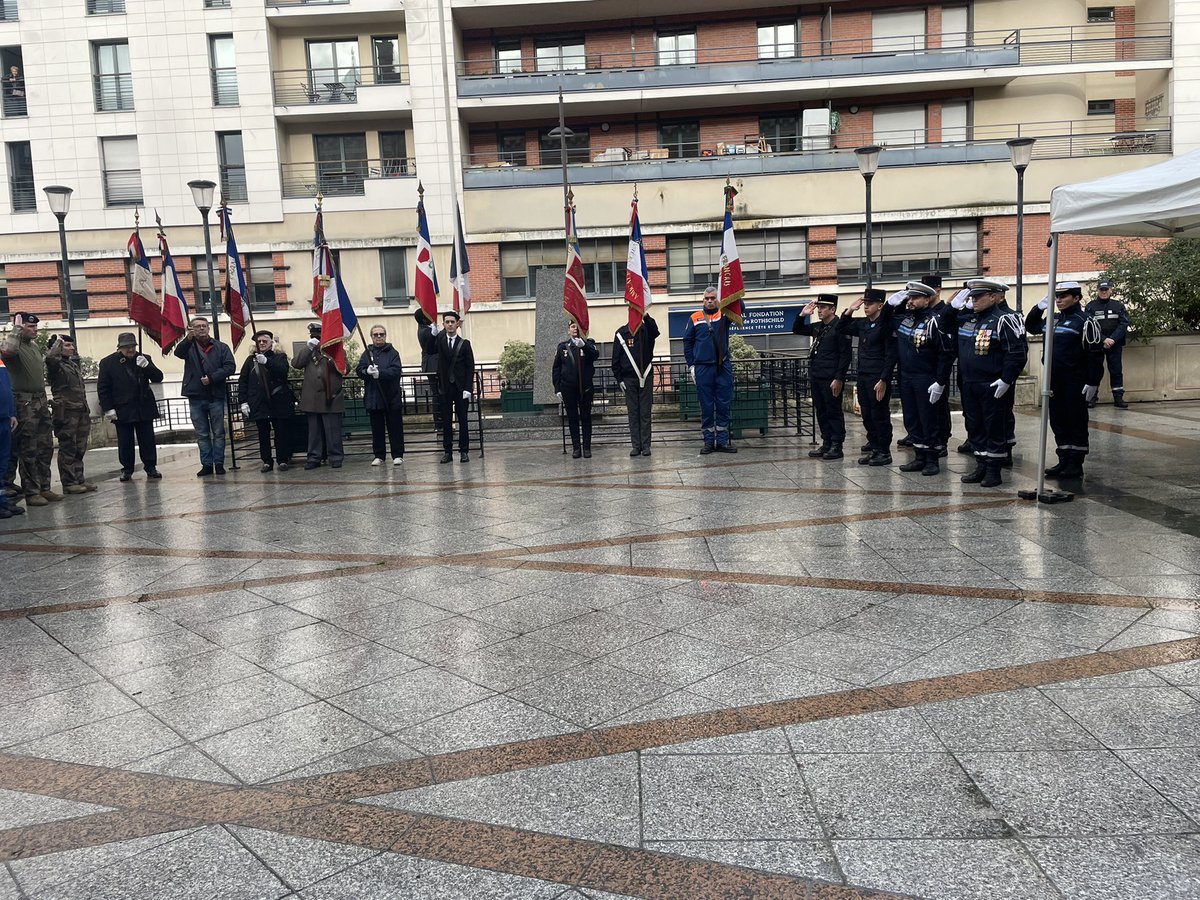 mahorchiche's tweet photo. #105Anniversaire de l’#Armistice
Hommage aux soldats morts pour la France 🇫🇷 https://t.co/W5bTDuvkK4