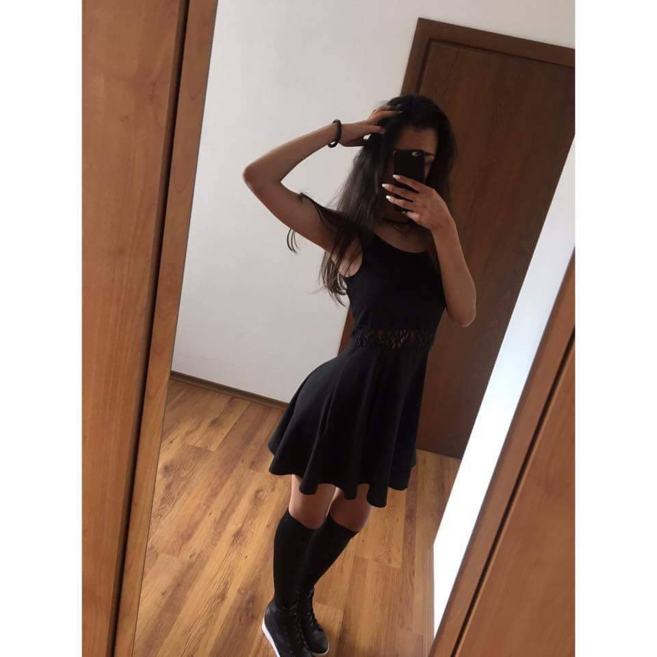 payisabell's tweet photo. My first photo in findom - 22 August 2017 in Tumblr when I started
vs
Me now. 
Wow. https://t.co/gj6nvC1hmF
