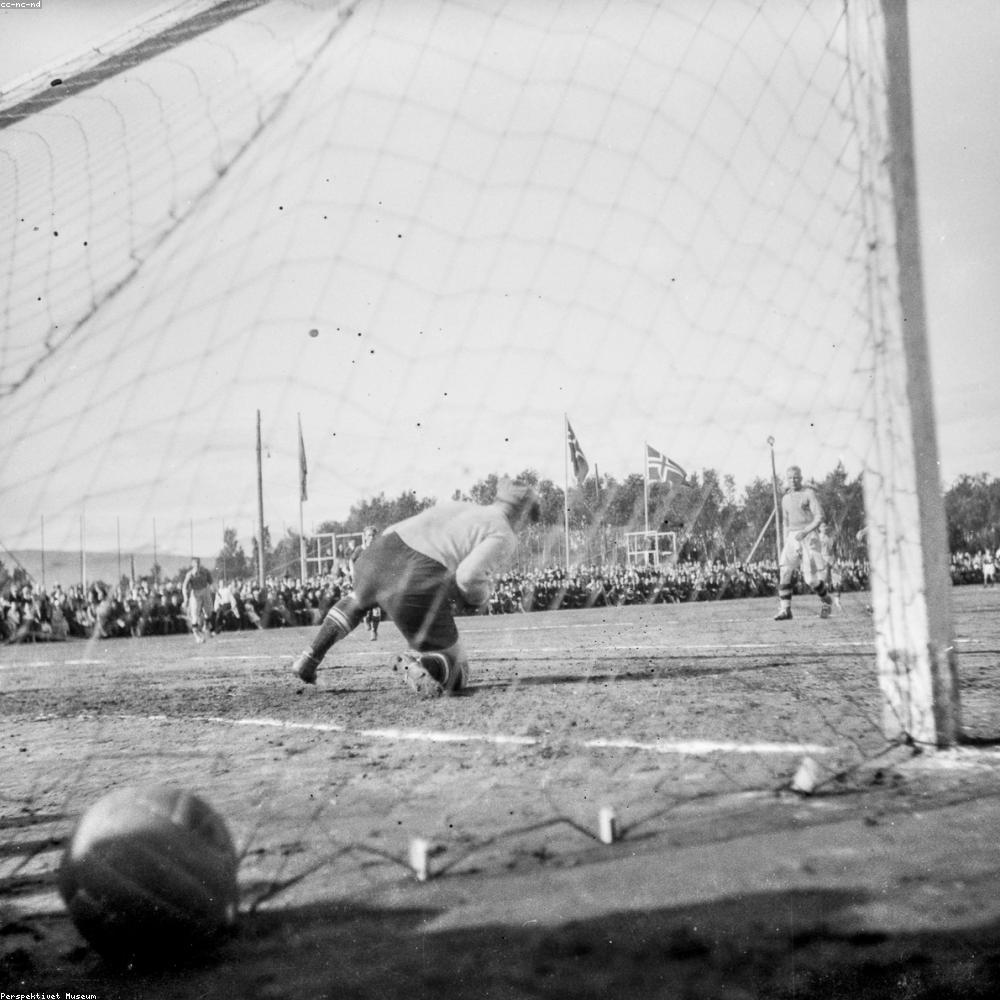 tonner_kar20293's tweet photo. Kaleci olmak hiçbir şeyin önüne geçemeyeceği kadar önemli! 🧤 #golcüfutbol #goalforit #betkur https://t.co/Fusg1rdPGF