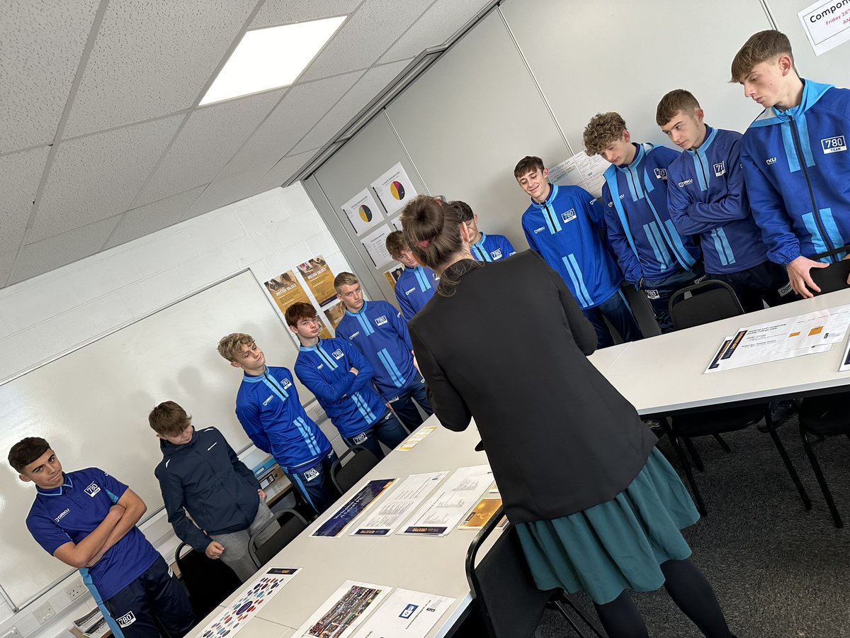 780Coaching's tweet image. Great to show our U16 around @JohnLeggottColl today at their open day it’s allowed them see what’s on offer both within sport and the wider college.

With our new 4G nearing completion there is never a better time to be JLC.

⚽️ #weare780 #development #780family #ThisIsThePlace⚽️
