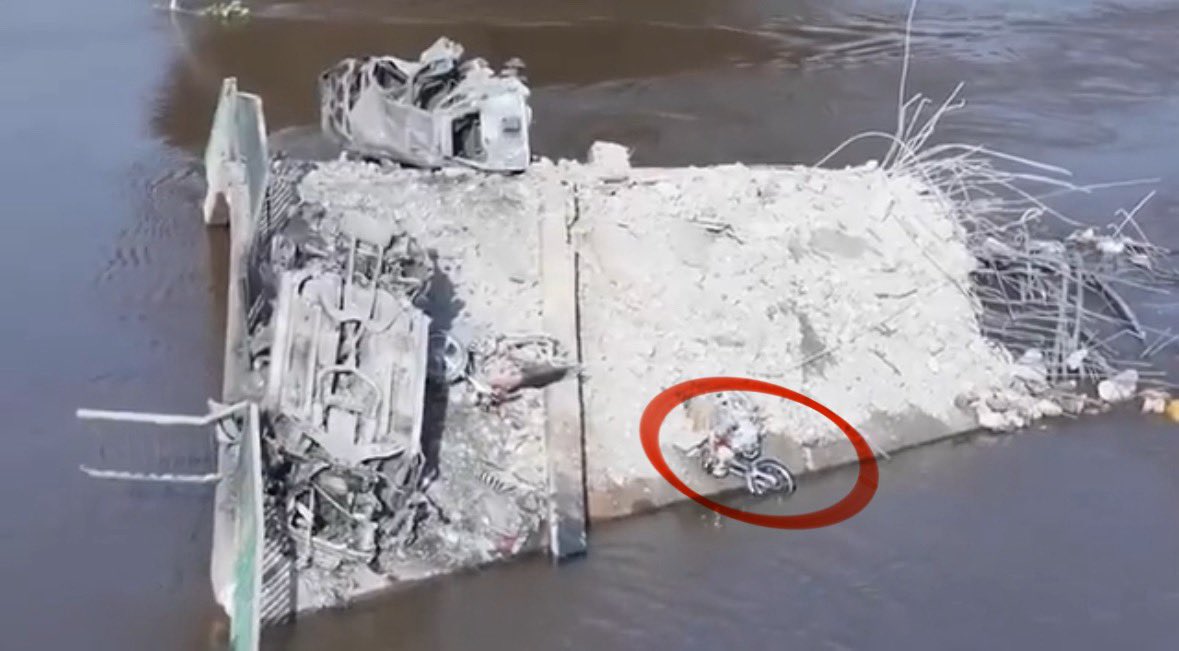 Seems no one warned the RSF militiaman that was enjoying a scenic bike ride at the time 🥲
#Sudan