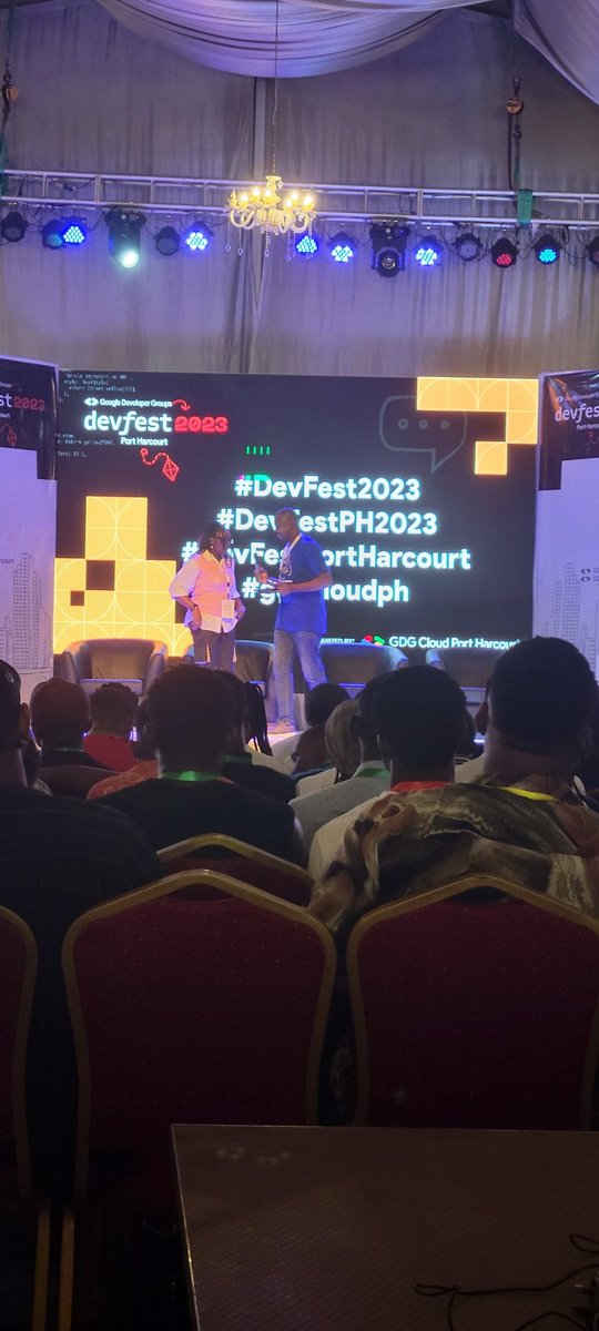 Old_jungle's tweet photo. We are present and live at 

#DevFest2023
#DevFestPH2023
#DevFestPortHarcourt
#gdgcloudph
@gdgcloudph 

🔥🔥🔥🔥 https://t.co/YgGOojw7CJ