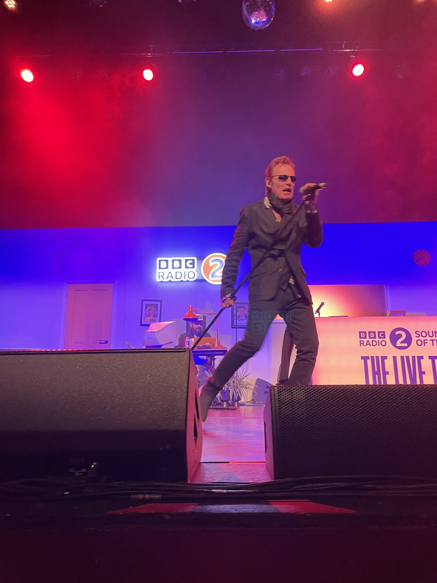 Amazing evening listening to Mark <a href="/THENJERICO/">Then Jerico 🇺🇦</a> <a href="/BBCRadio2/">BBC Radio 2</a> <a href="/djgarydavies/">Gary Davies</a> <a href="/jkalifornia/">Johnny Kalifornia 🪩💜</a> #sot80slive #woo